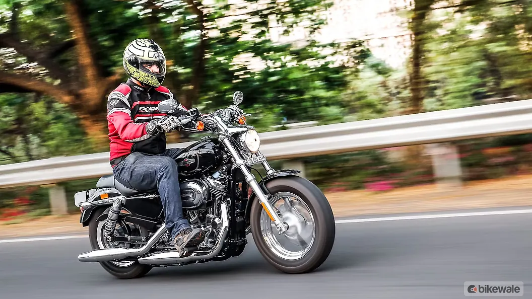 Harley-Davidson 1200 Custom [2018-2019] Harley-Davidson-Custom-India ...