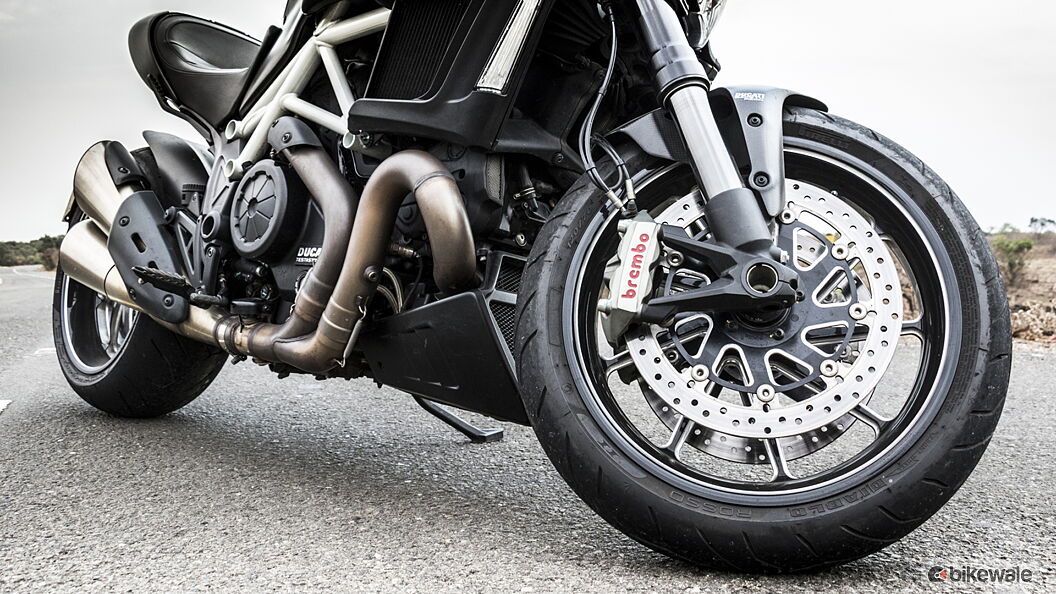 Ducati Diavel Carbon Wheels-Tyres