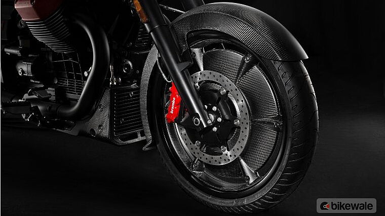 Moto Guzzi MGX-21 Wheels-Tyres