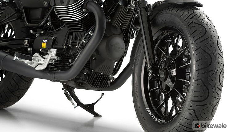 Moto Guzzi V9 Bobber Front Wheel & Tyre