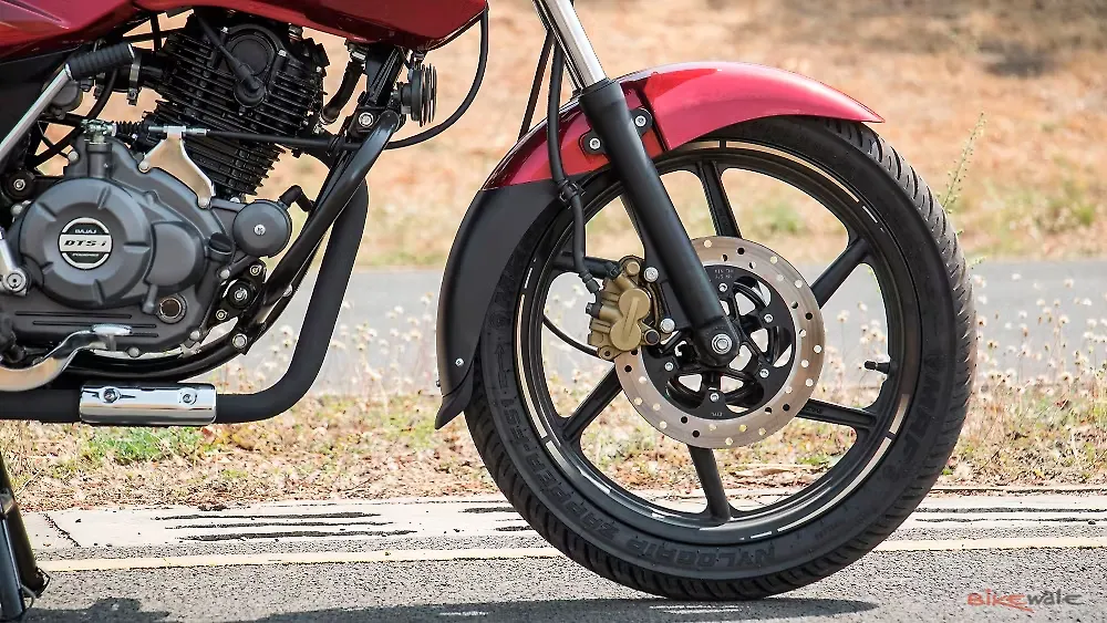 bajaj pulsar 150 seat price