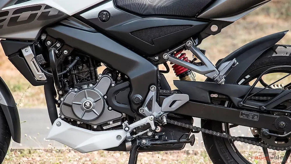 Bajaj Pulsar NS200 Engine Image BikeWale