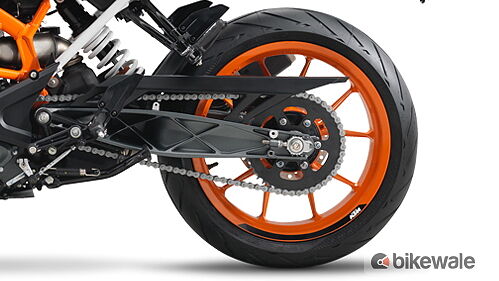 KTM 390 Duke [2021] Rear Wheel & Tyre