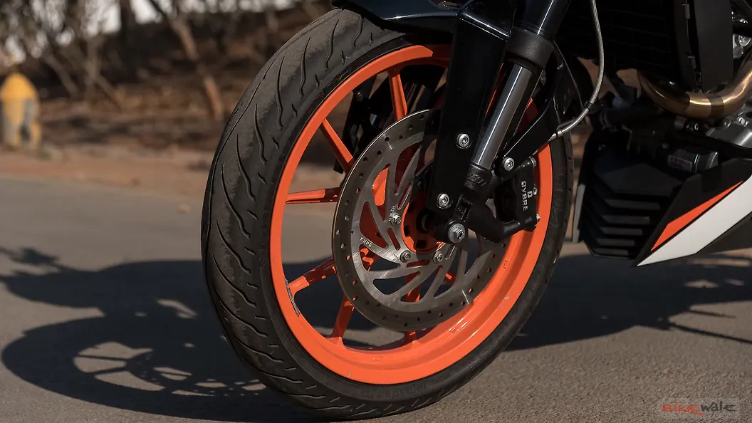 KTM 200 Duke [2021] Rear Suspension Image – BikeWale
