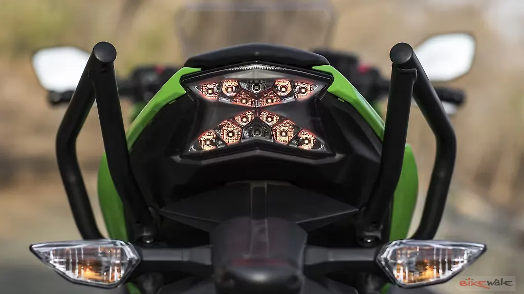 7 Best Tail Lights for Kawasaki Ninja 1000: Enhance Your Ride With