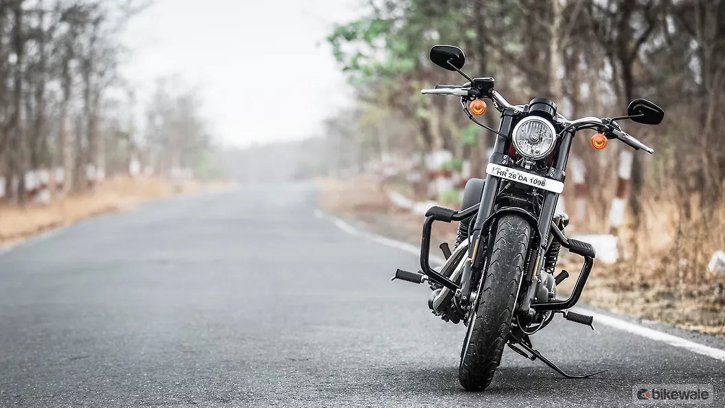 Harley-Davidson Roadster Front Three-Quarter Image – BikeWale