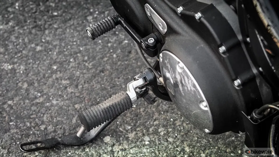 Harley-Davidson Roadster Front Footpeg Image – BikeWale