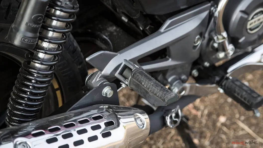 Bajaj Pulsar 150 Rear Suspension Image BikeWale