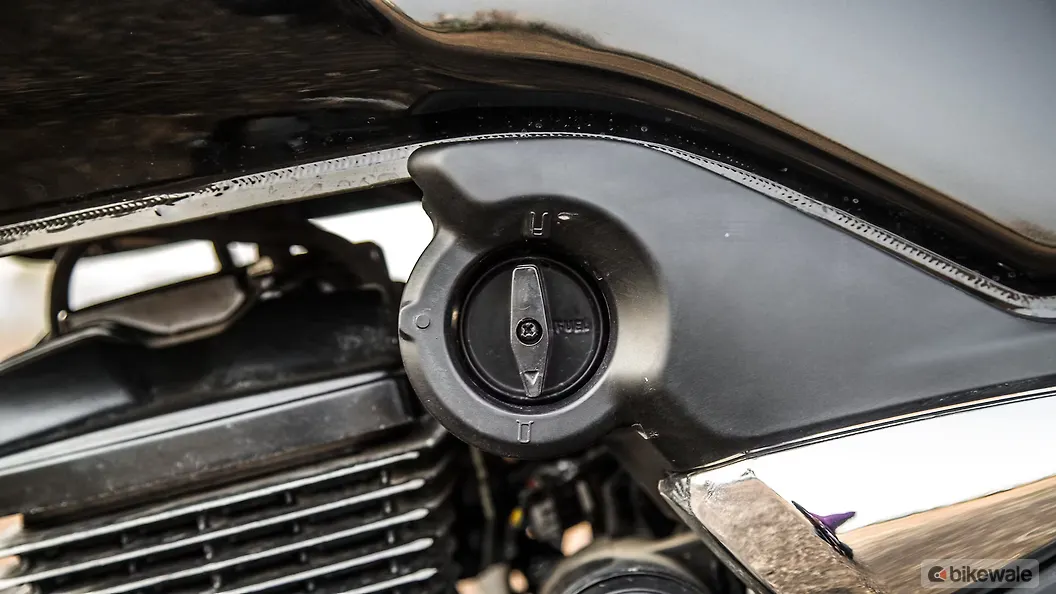 Honda CB Unicorn 150 Front Image BikeWale