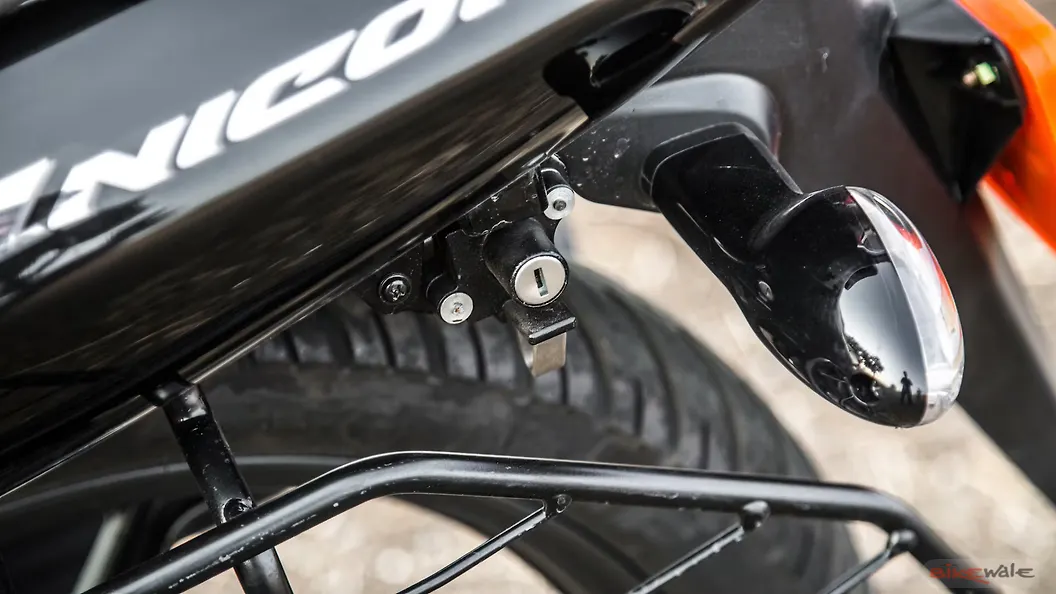 Honda CB Unicorn 150 Indicator Image BikeWale