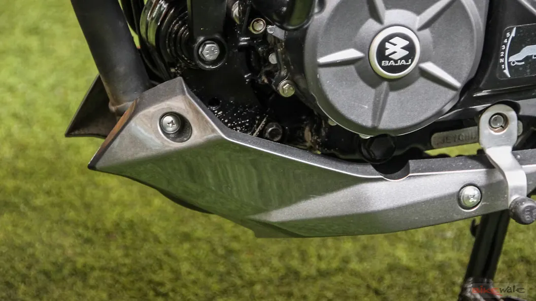 N160 R Engine Cowl Bajaj Pulsar NS160 Engine Image – BikeWale