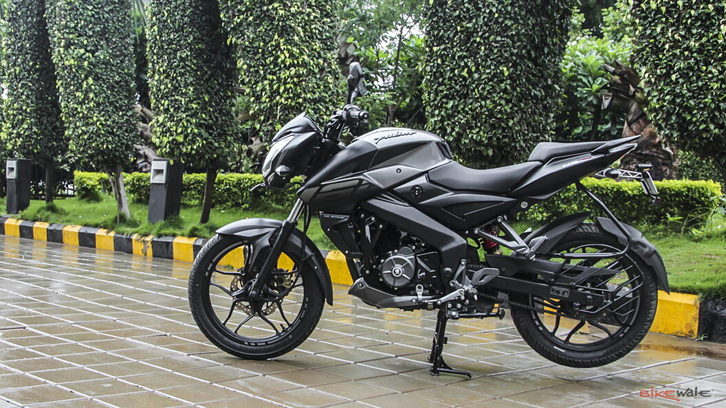 Bajaj Pulsar NS160 Engine Image – BikeWale