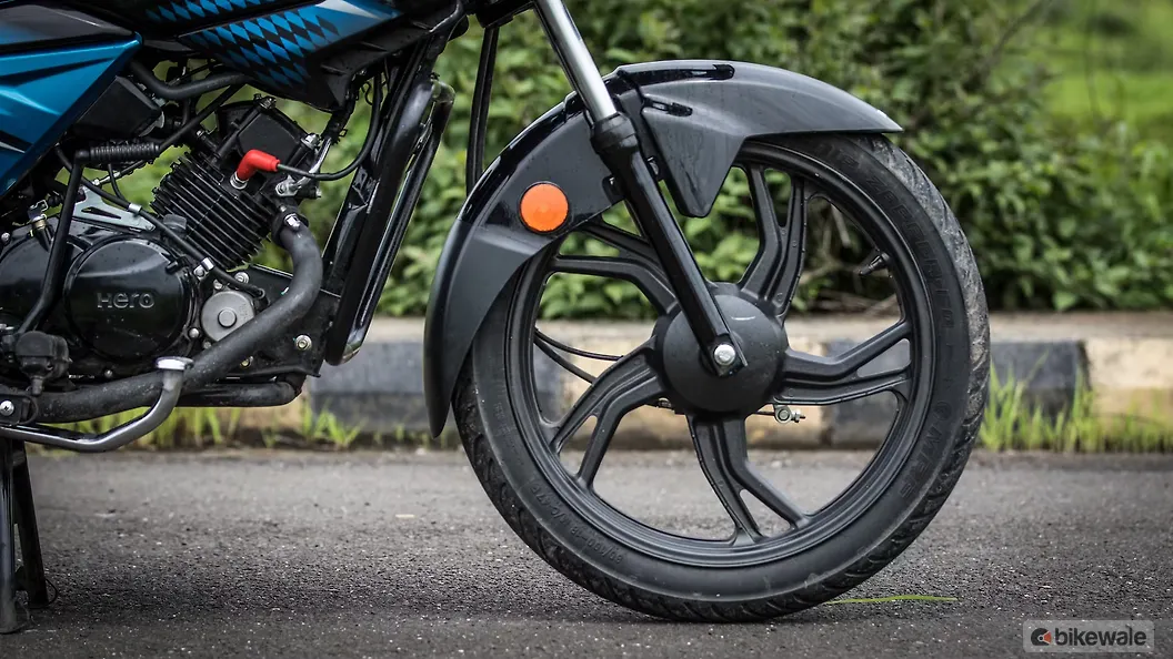 Hero Glamour Rear Wheel & Tyre Image BikeWale