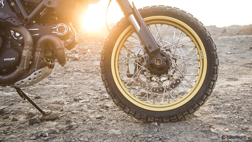 Ducati Scrambler Desert Sled [2018] Wheels-Tyres