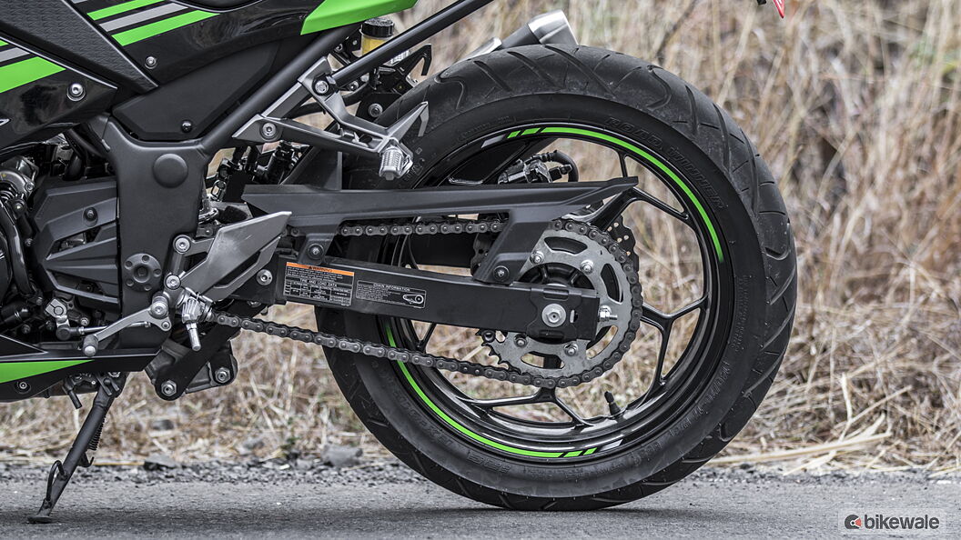 Kawasaki Ninja 300 [2018-2019] Wheels-Tyres