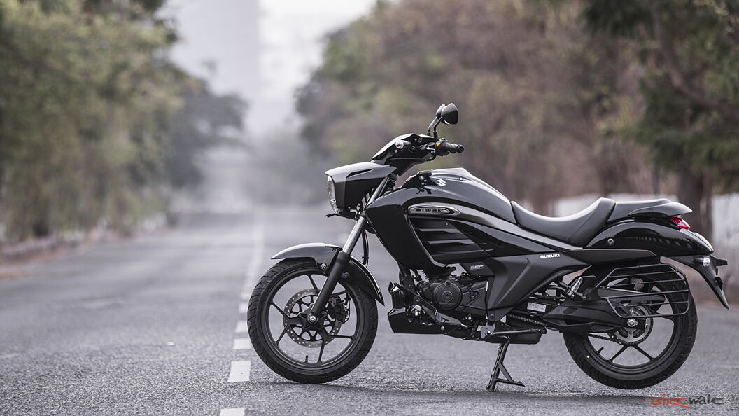 Moto Story, Suzuki Intruder 150, First look review