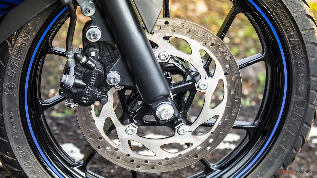 Yamaha YZF R15 V3 Wheels-Tyres Image – BikeWale