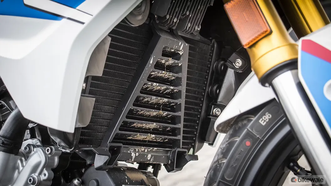 bmw g 310 r 2019