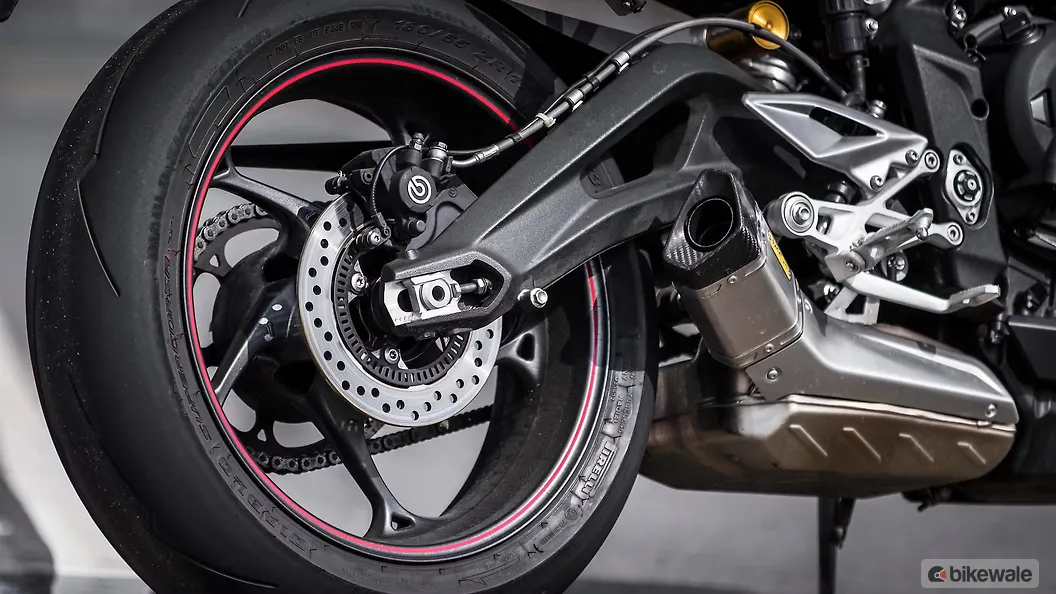 Triumph Street Triple RS [2018-2019] Action Image – BikeWale