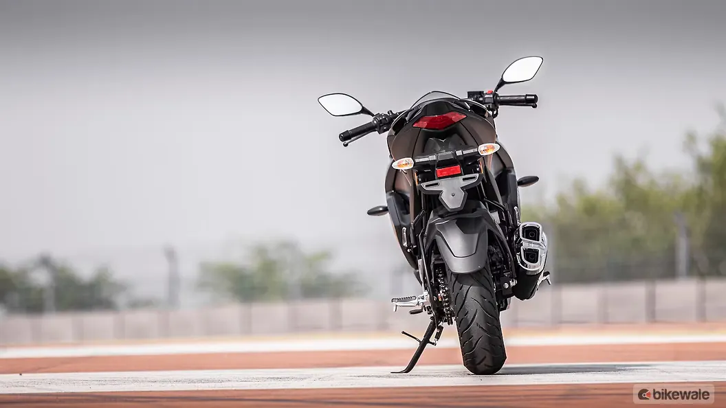 Suzuki Gixxer SF 250 Exterior