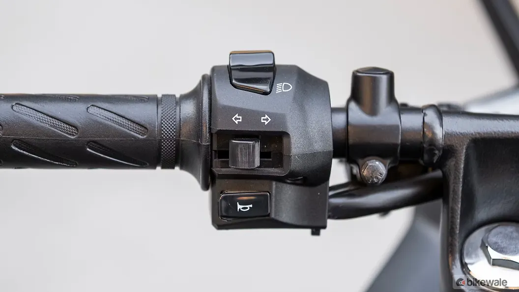 Suzuki Gixxer SF 250 Switchgear