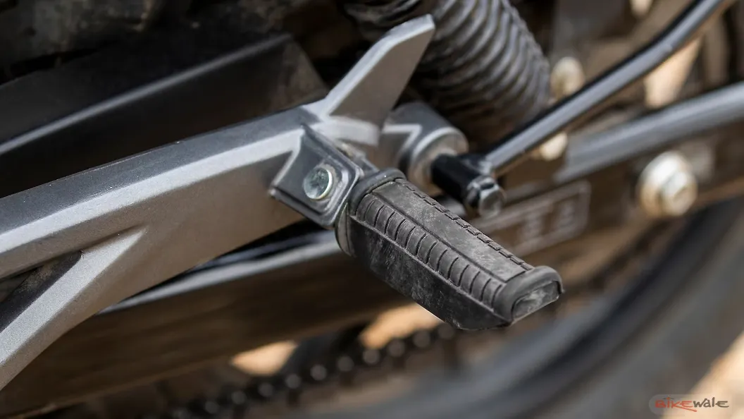 Bajaj Pulsar 180F Swingarm Image BikeWale