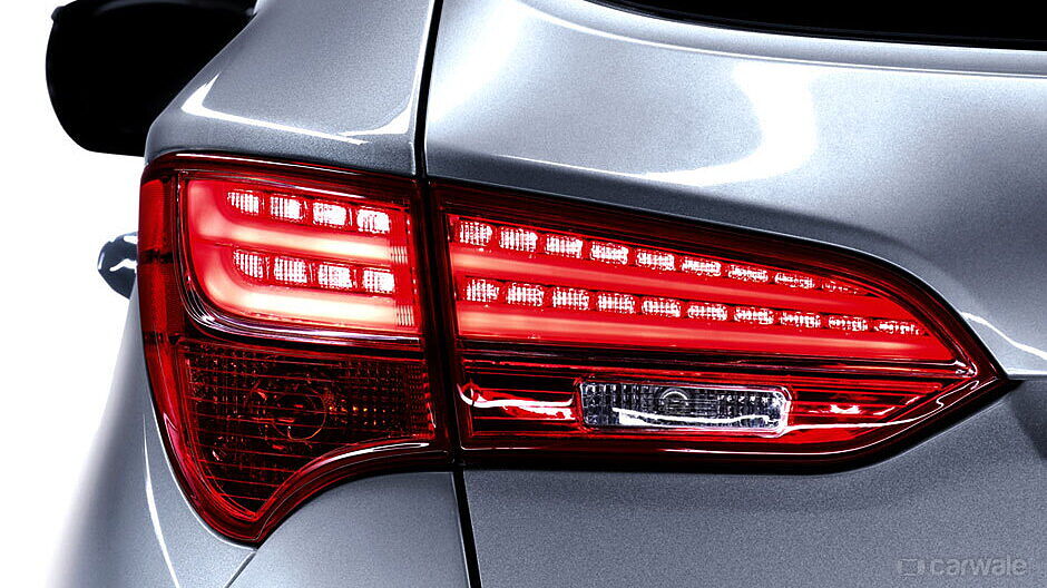 Discontinued Hyundai Santa Fe 2014 Tail Lamps