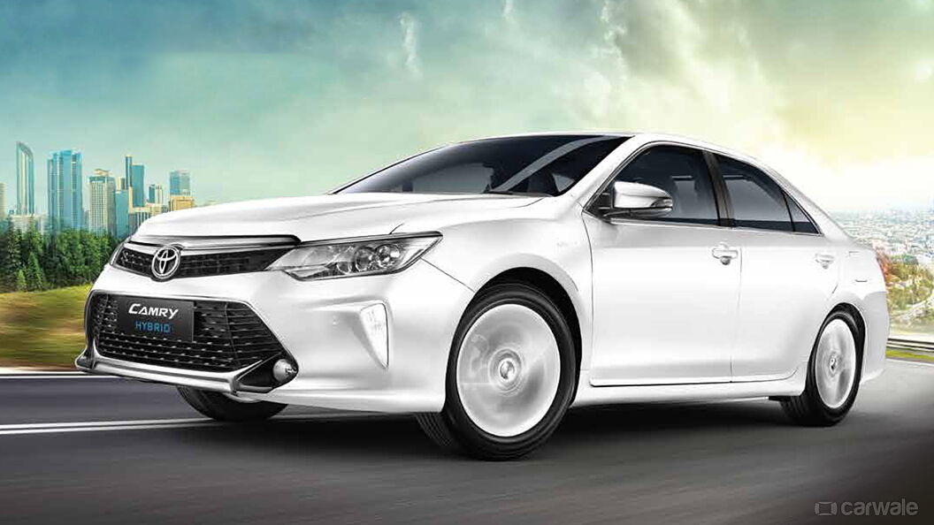 Discontinued Toyota Camry 2015 Exterior