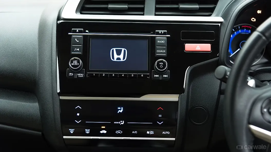 Jazz [20152018] Music System Image, Jazz [20152018] Photos in India