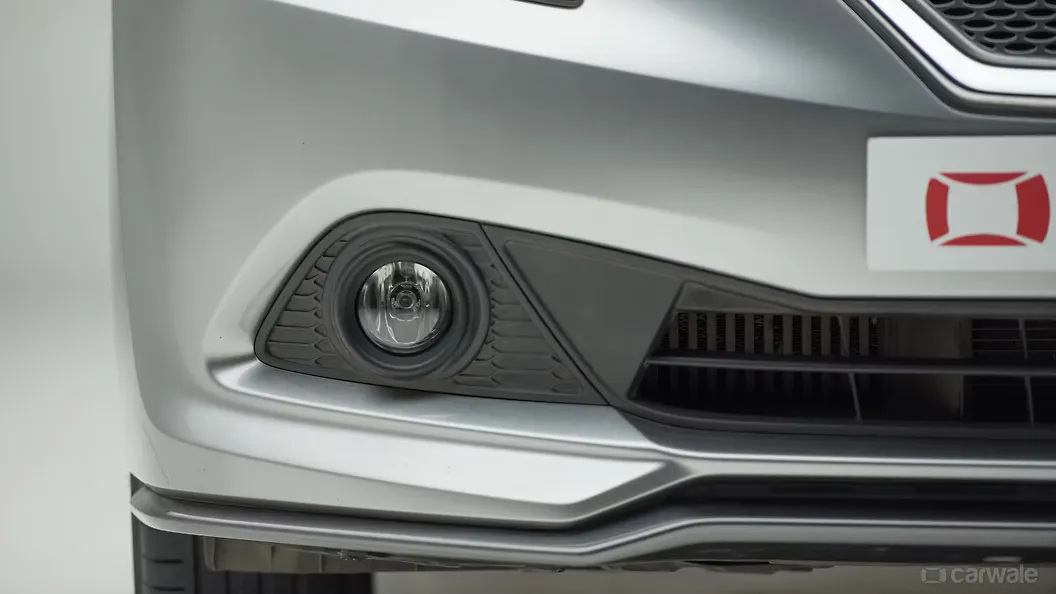 Baleno [20152019] Fog Lamps Image, Baleno [20152019] Photos in India