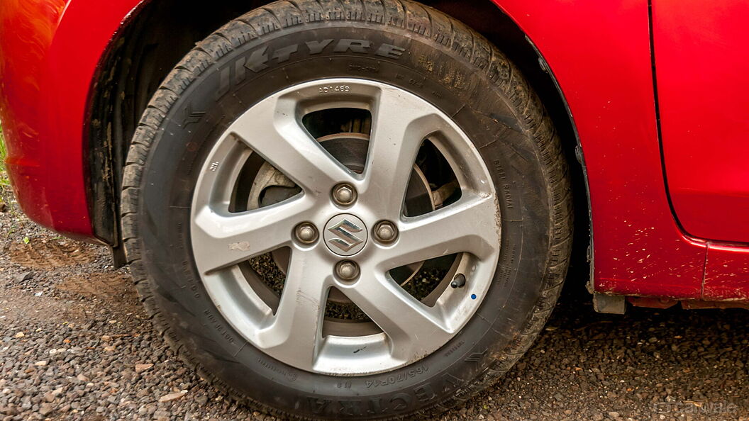 Discontinued Maruti Suzuki Celerio 2014 Wheels-Tyres