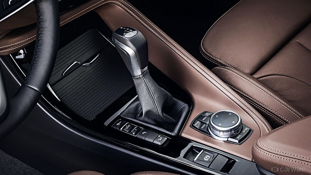 Discontinued BMW X1 2016 Interior