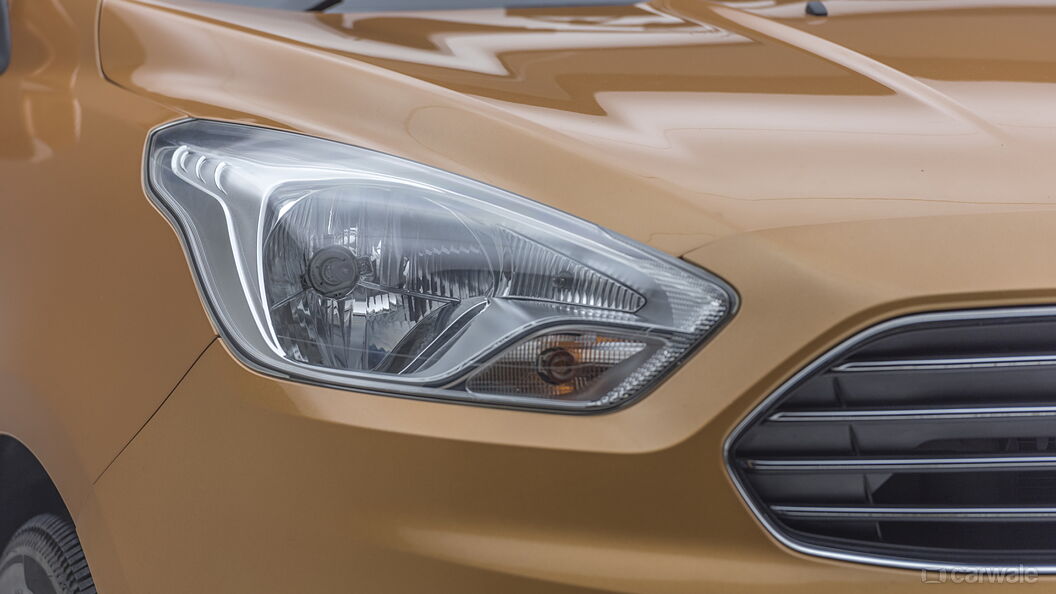 Discontinued Ford Figo 2015 Headlamps