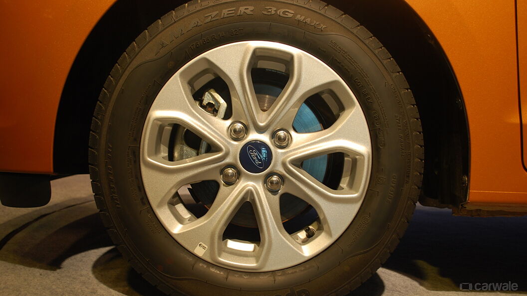 Discontinued Ford Figo 2015 Wheels-Tyres