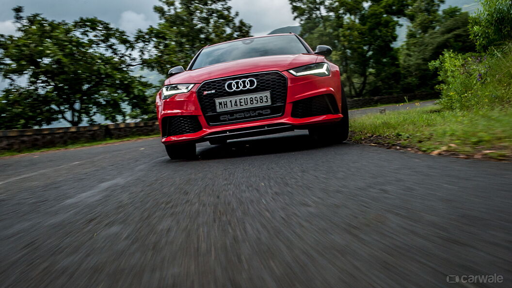 Audi RS6 Front View