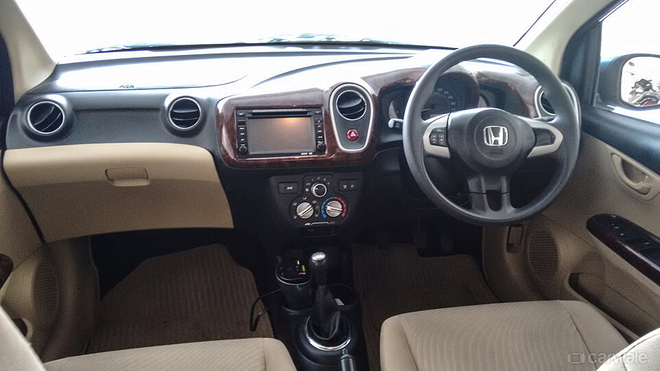 Honda Mobilio Images Interior Exterior Photo Gallery Honda Mobilio Images Interior Exterior Photo Gallery