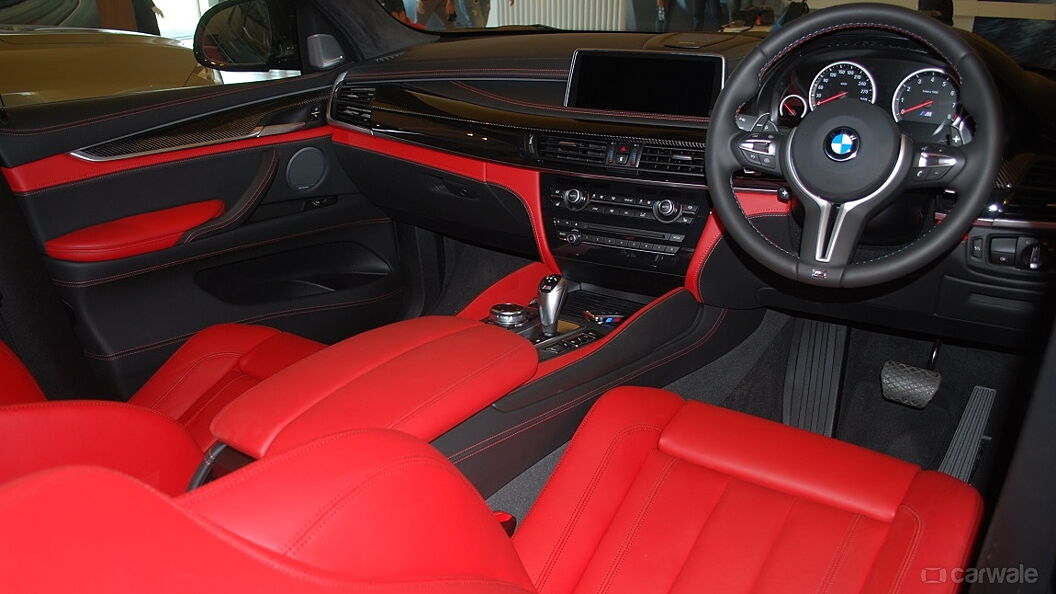 Discontinued BMW X6 2015 Interior
