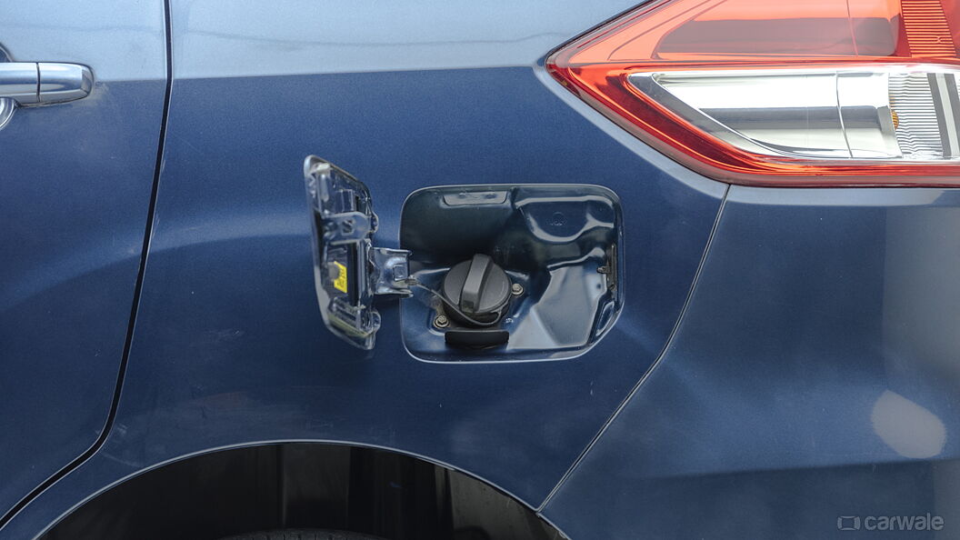 Maruti Suzuki Ertiga [2015-2018] Fuel Lid Cover