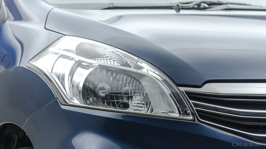 Discontinued Maruti Suzuki Ertiga 2015 Headlamps