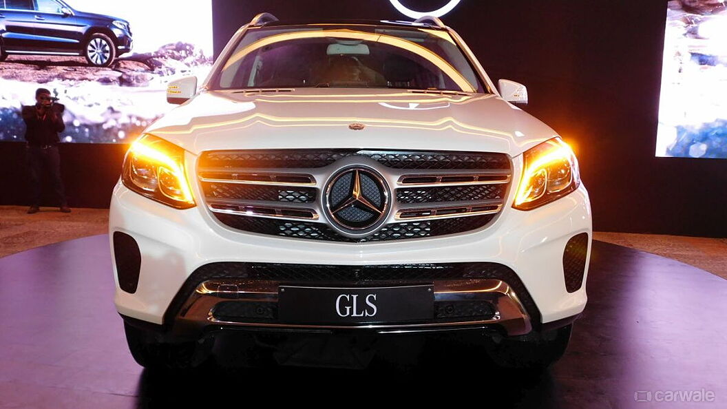 Discontinued Mercedes-Benz GLS 2016 Exterior