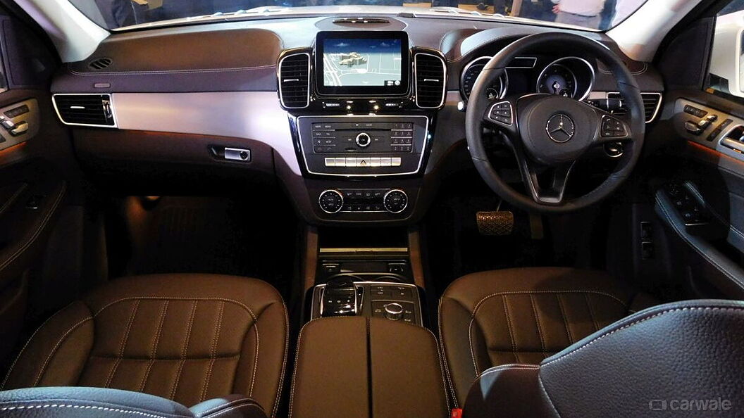 Discontinued Mercedes-Benz GLS 2016 Interior