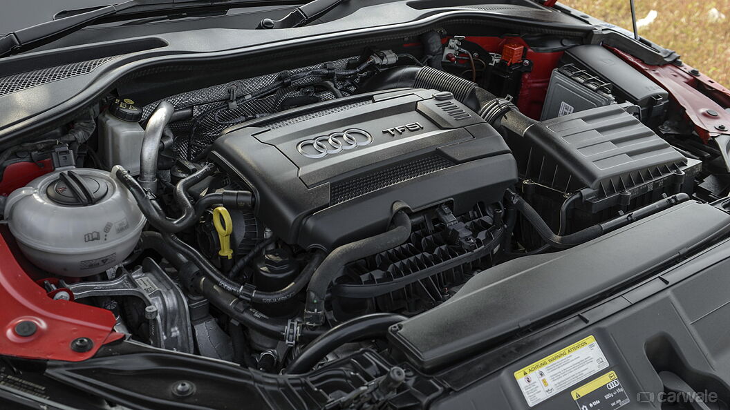 Audi TT Engine Bay