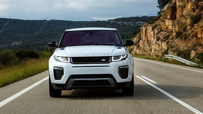 Discontinued Land Rover Range Rover Evoque 2015 Front View