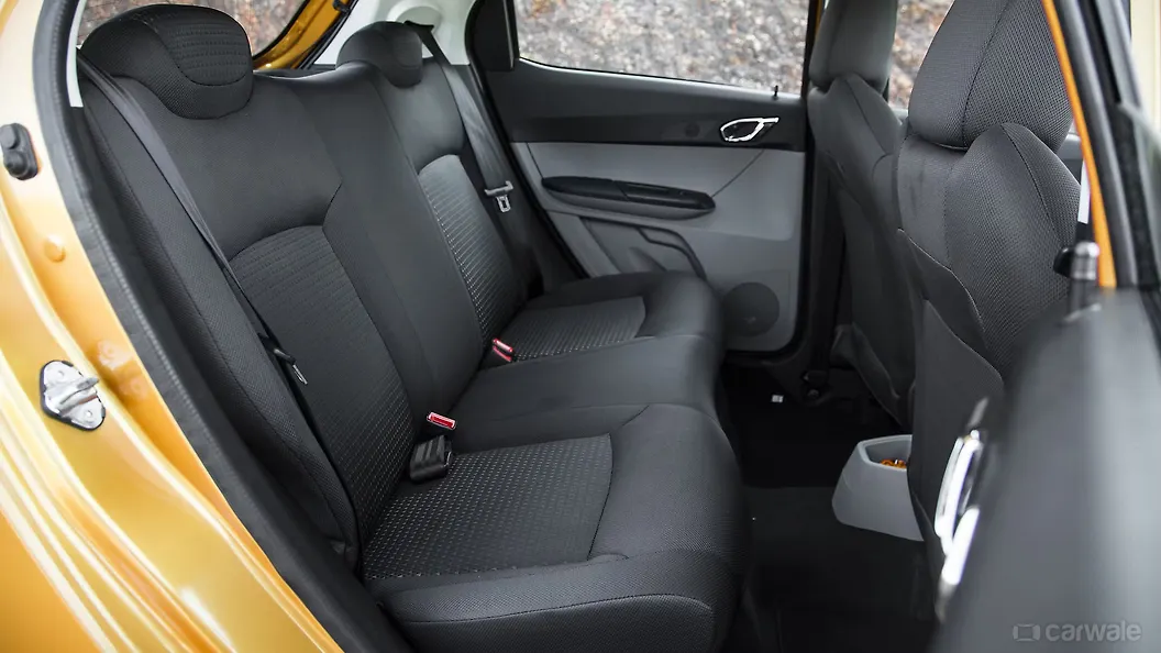 Tiago [20162020] Rear Seat Space Image, Tiago [20162020] Photos in