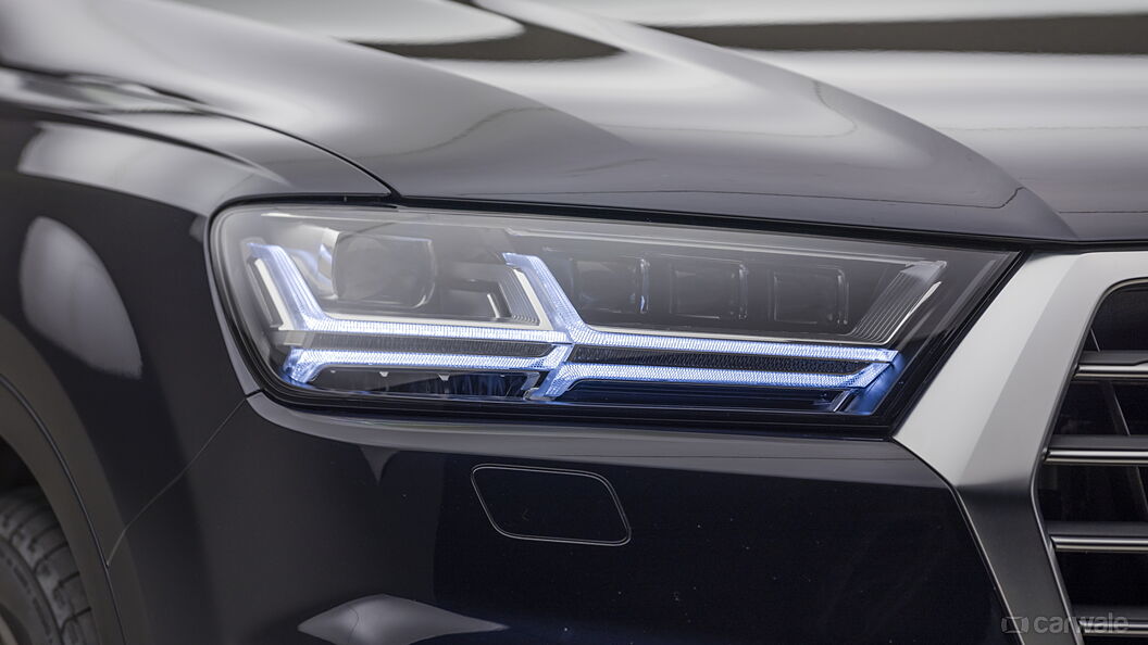 Discontinued Audi Q7 2015 Headlamps