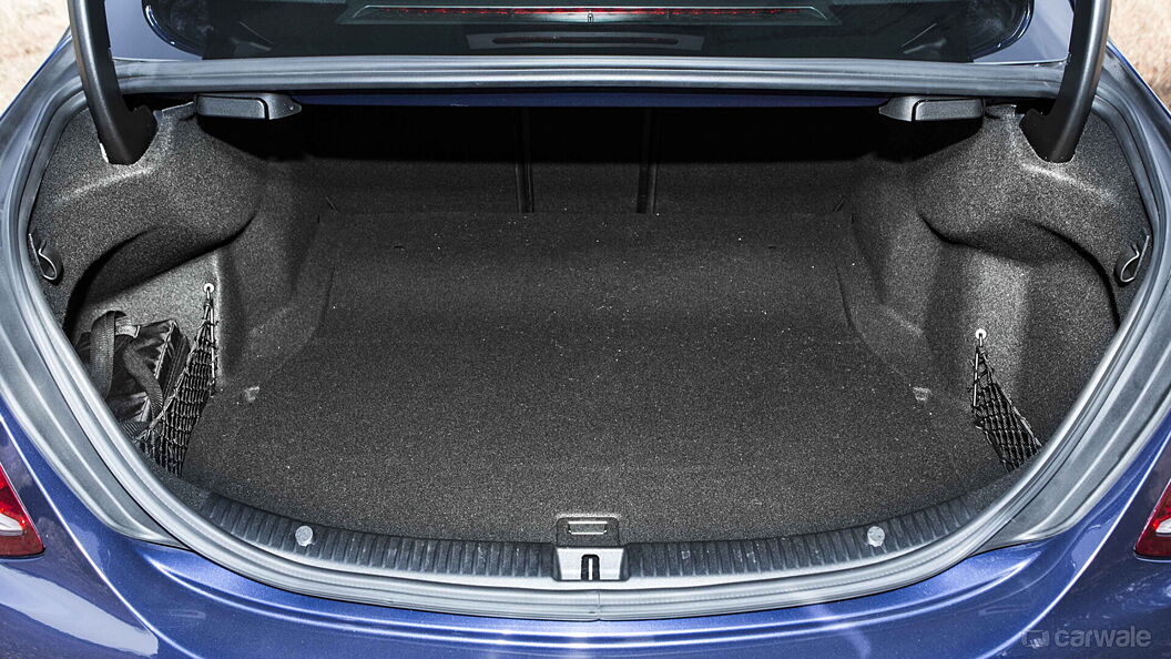 Discontinued Mercedes-Benz C-Class 2014 Boot Space