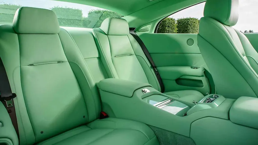 Rolls Royce Wraith Photo Rollsroyce Wraith Rear Seat
