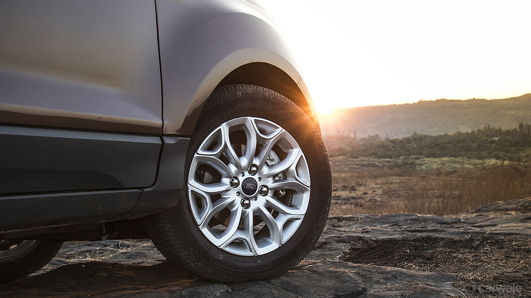 Discontinued Ford EcoSport 2015 Wheels-Tyres