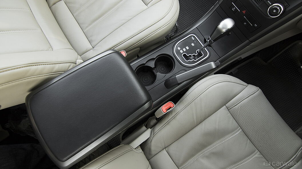 Discontinued Mahindra XUV500 2015 Gear-Lever