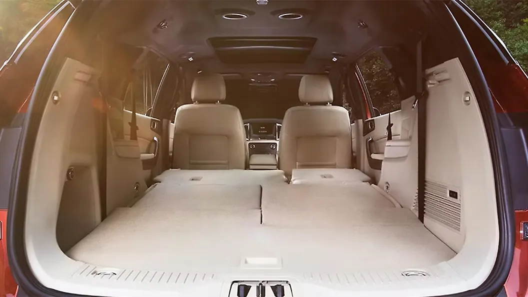 Ford Endeavour Photo, Boot Space Image CarWale